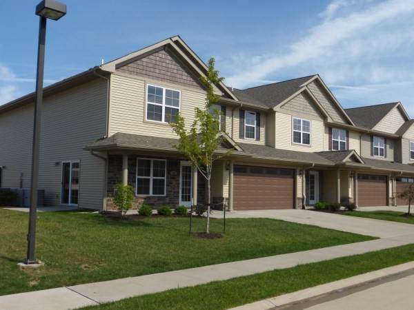 https://bt-photos.global.ssl.fastly.net/cedarrapids/orig_boomver_1_2602287-2.jpg