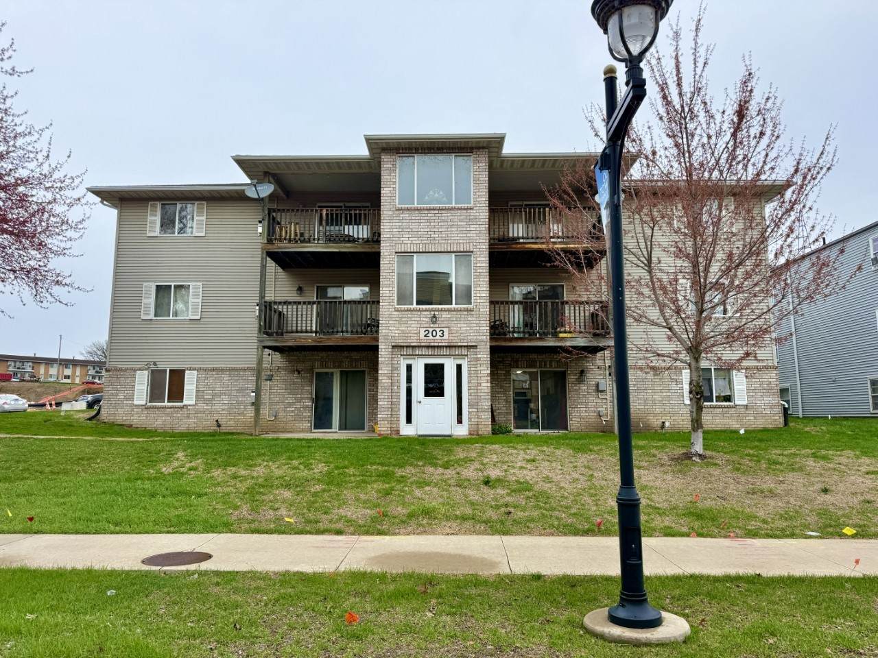 203 5th Street - Photo 1