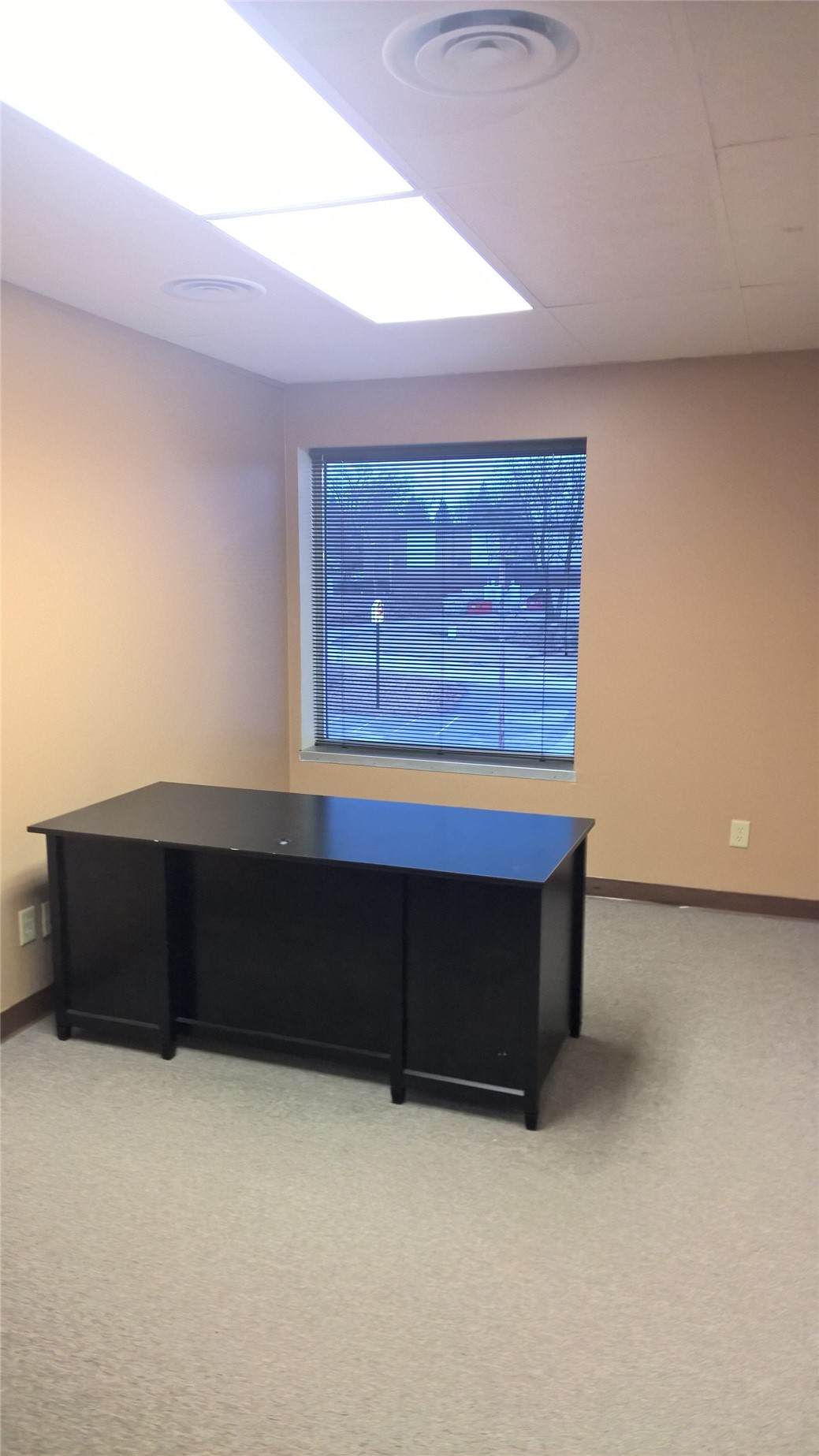 https://bt-photos.global.ssl.fastly.net/cedarrapids/1280_boomver_1_2602342-2.jpg