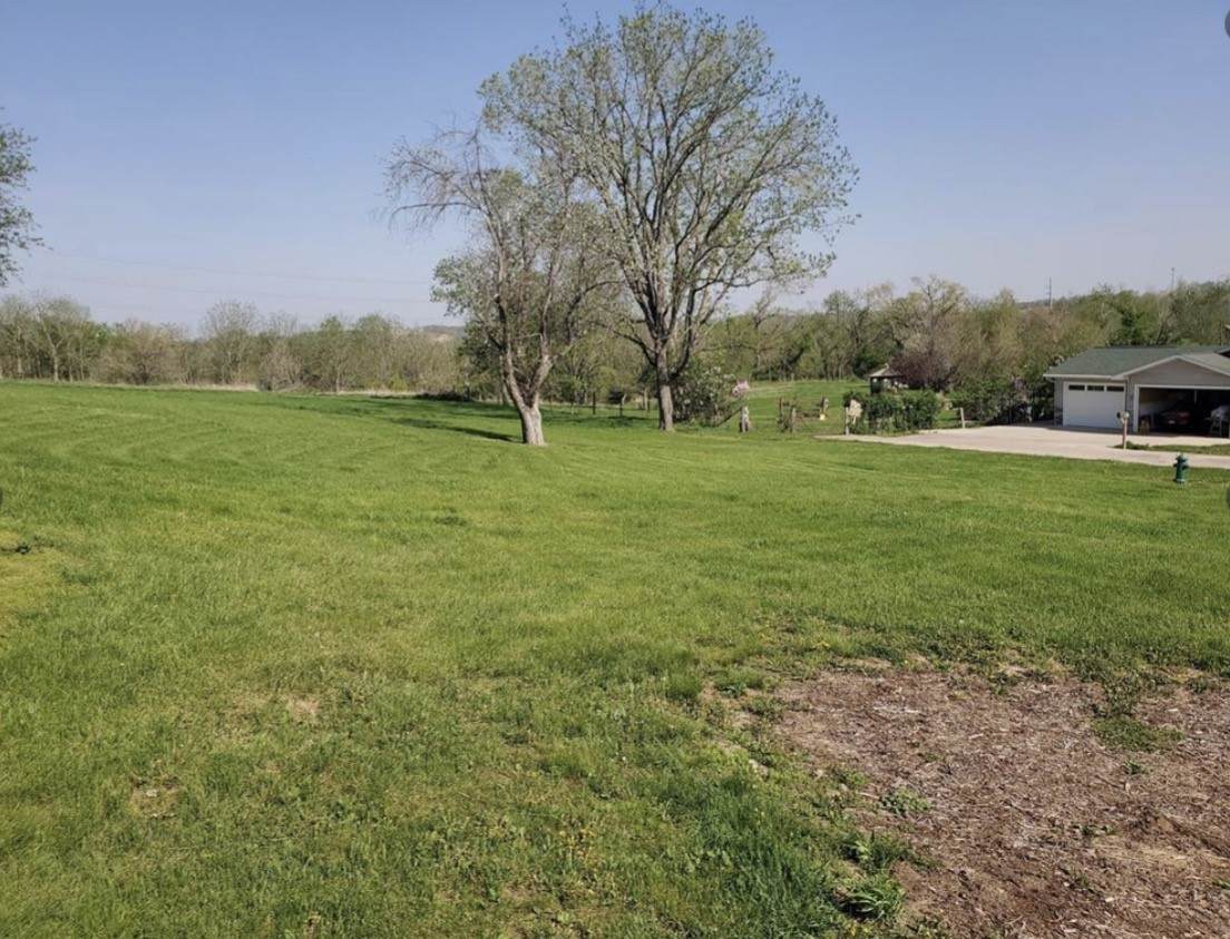1110 Quarry Avenue - Photo 1