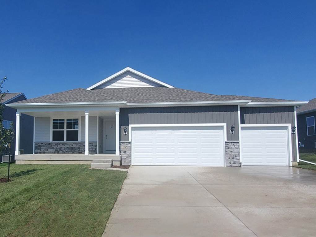 3683 Rueben Drive - Photo 1