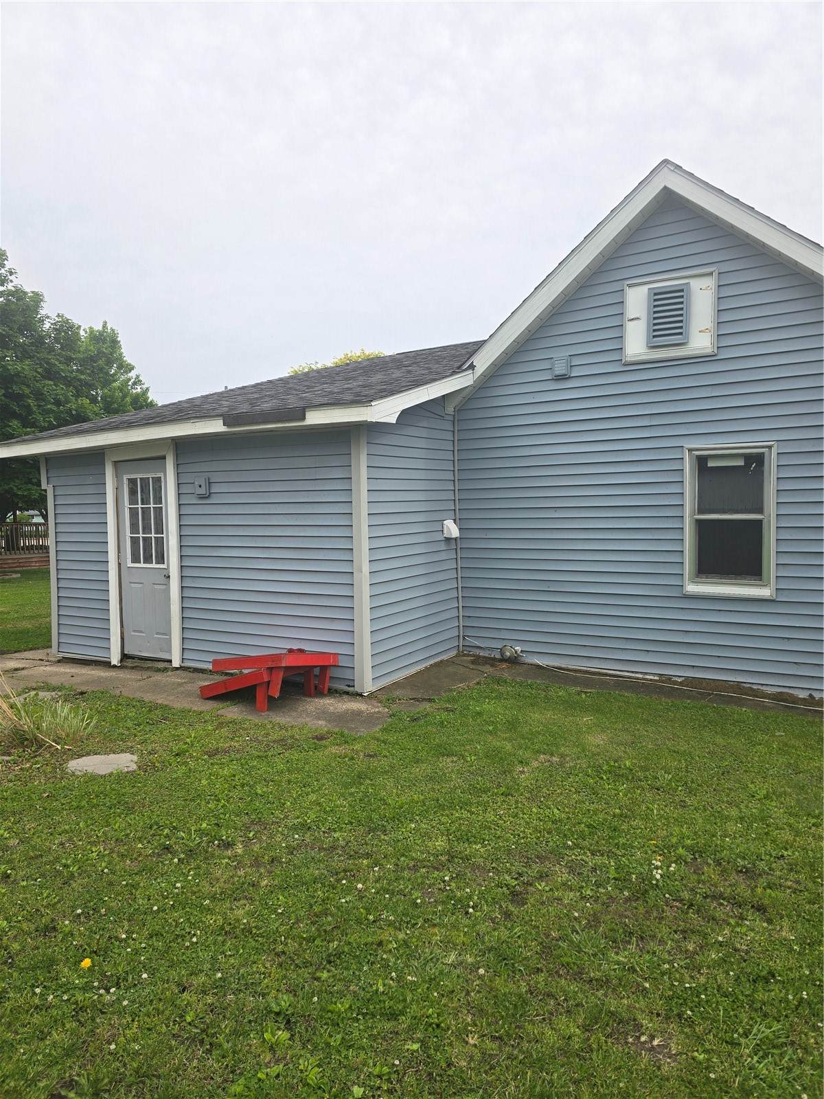 https://bt-photos.global.ssl.fastly.net/cedarrapids/orig_boomver_1_2603533-2.jpg