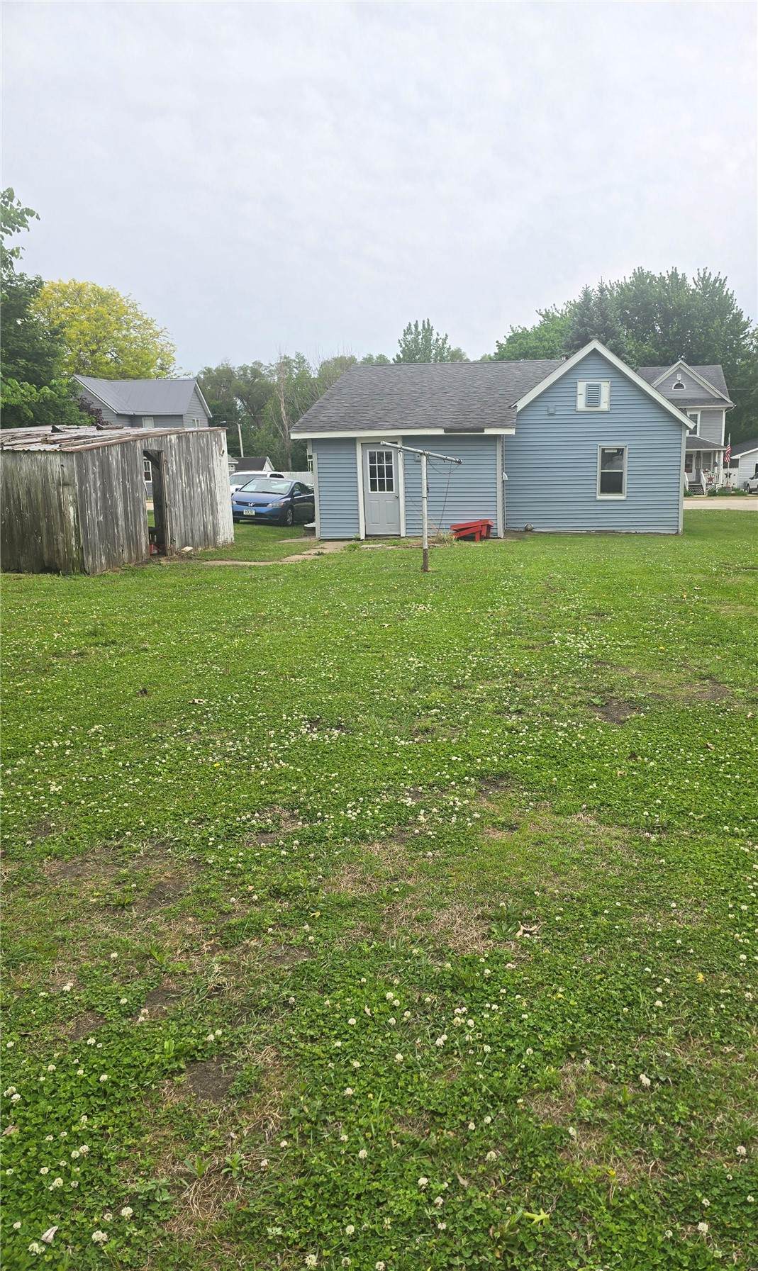 https://bt-photos.global.ssl.fastly.net/cedarrapids/orig_boomver_1_2603533-2.jpg