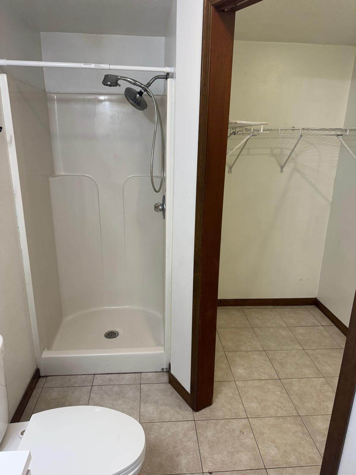 https://bt-photos.global.ssl.fastly.net/cedarrapids/orig_boomver_1_2603587-2.jpg