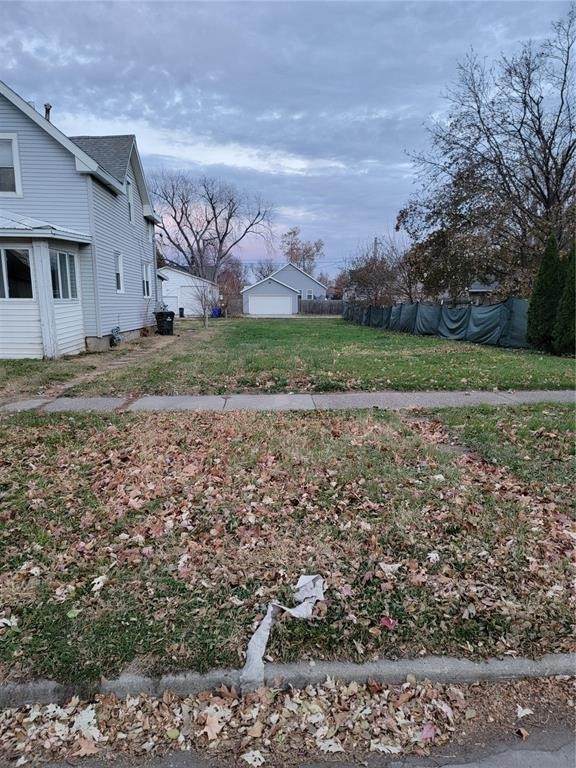 https://bt-photos.global.ssl.fastly.net/cedarrapids/orig_boomver_1_2603615-2.jpg
