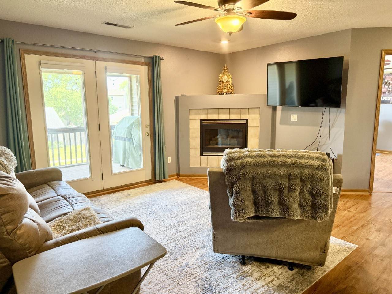 https://bt-photos.global.ssl.fastly.net/cedarrapids/orig_boomver_1_2603706-2.jpg