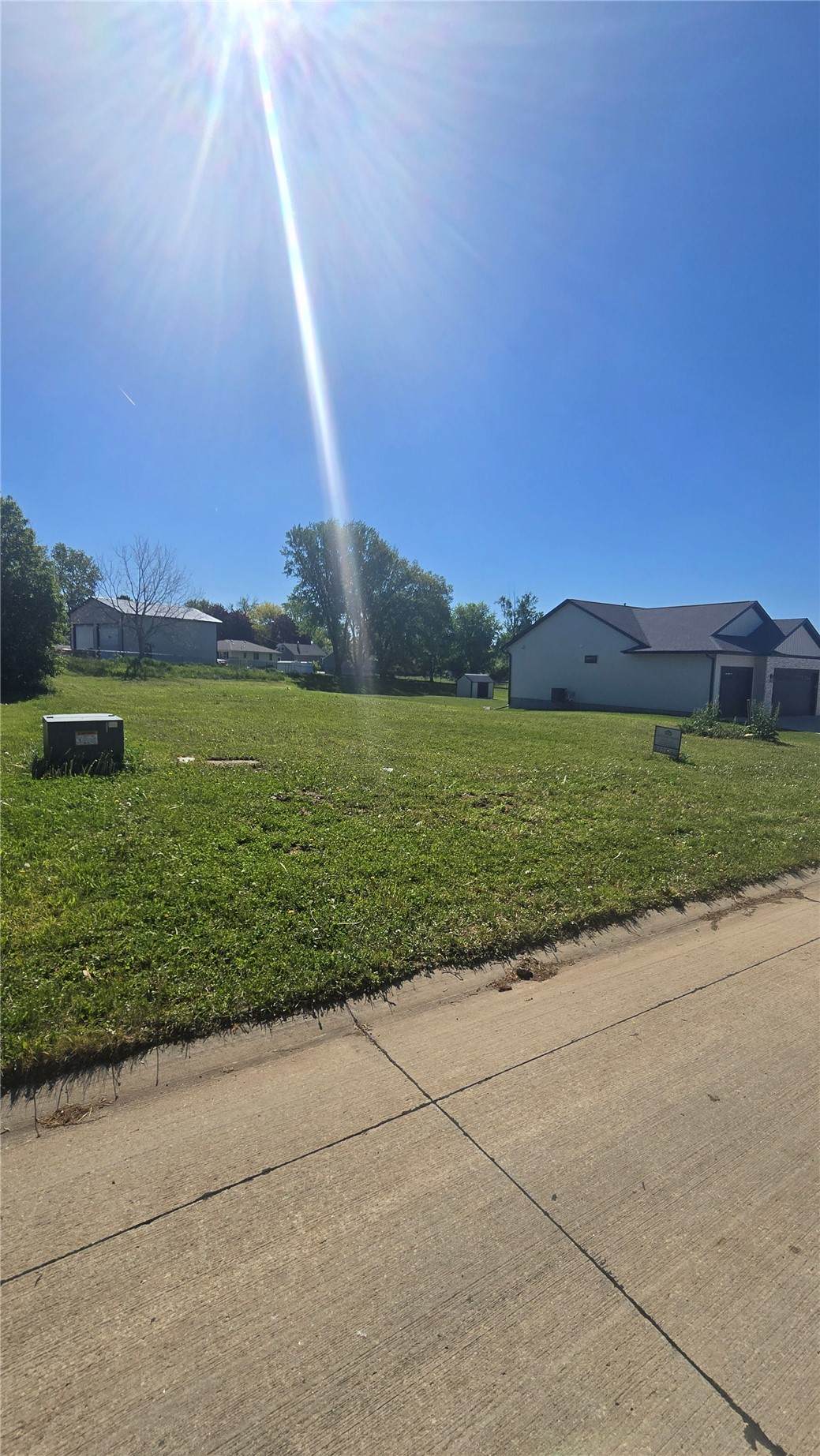 https://bt-photos.global.ssl.fastly.net/cedarrapids/orig_boomver_1_2603807-2.jpg