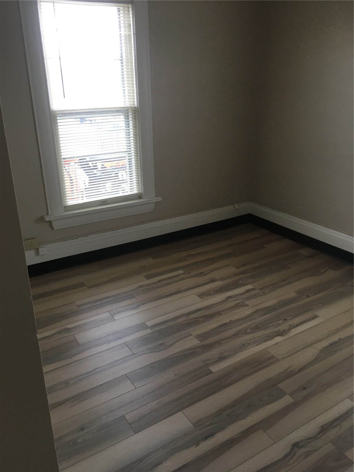 https://bt-photos.global.ssl.fastly.net/cedarrapids/orig_boomver_1_2604289-2.jpg