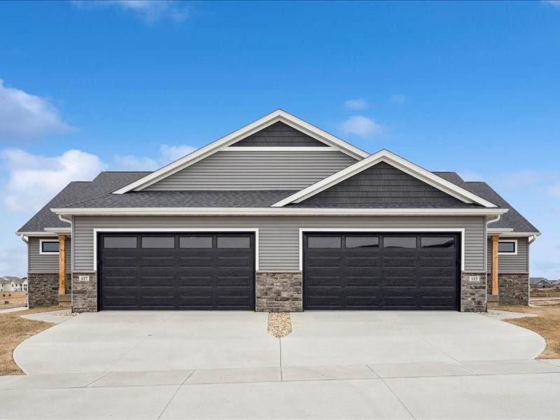 https://bt-photos.global.ssl.fastly.net/cedarrapids/orig_boomver_1_2605496-2.jpg