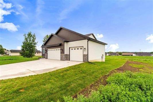 803 Irving Drive - Photo 1