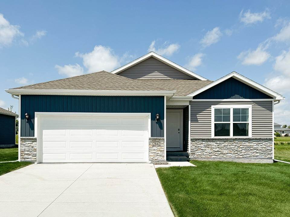 2794 Cecelia Drive - Photo 1