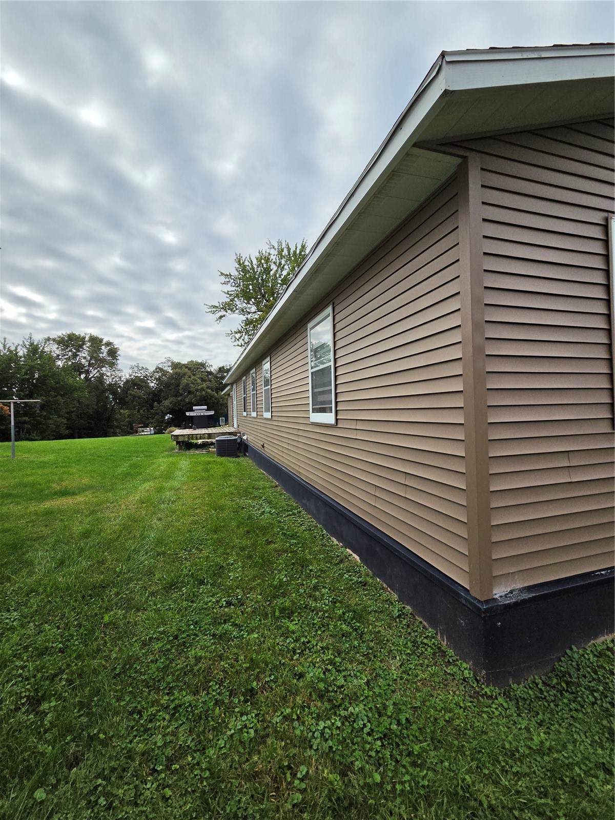 https://bt-photos.global.ssl.fastly.net/cedarrapids/1280_boomver_1_2606760-2.jpg