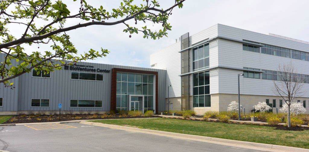 2500 Crosspark Road - Photo 1