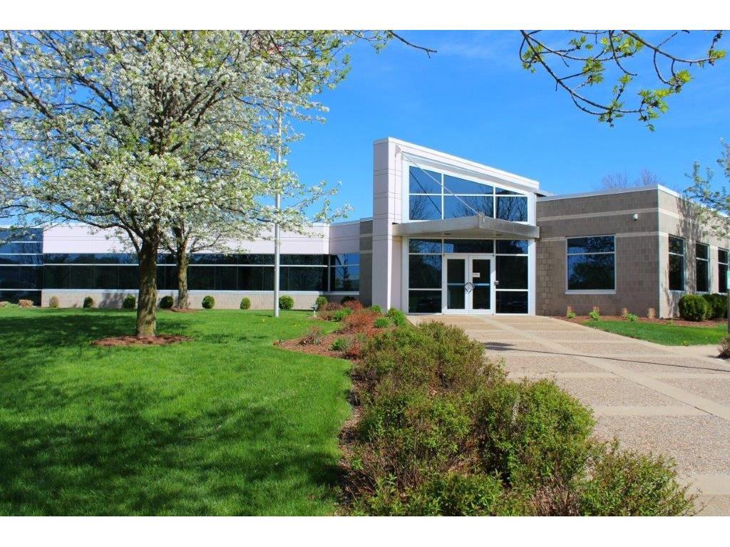4700 River Boulevard - Photo 1