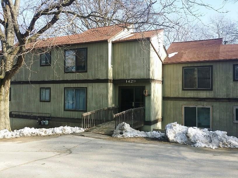 1429 Edgewood Road - Photo 1