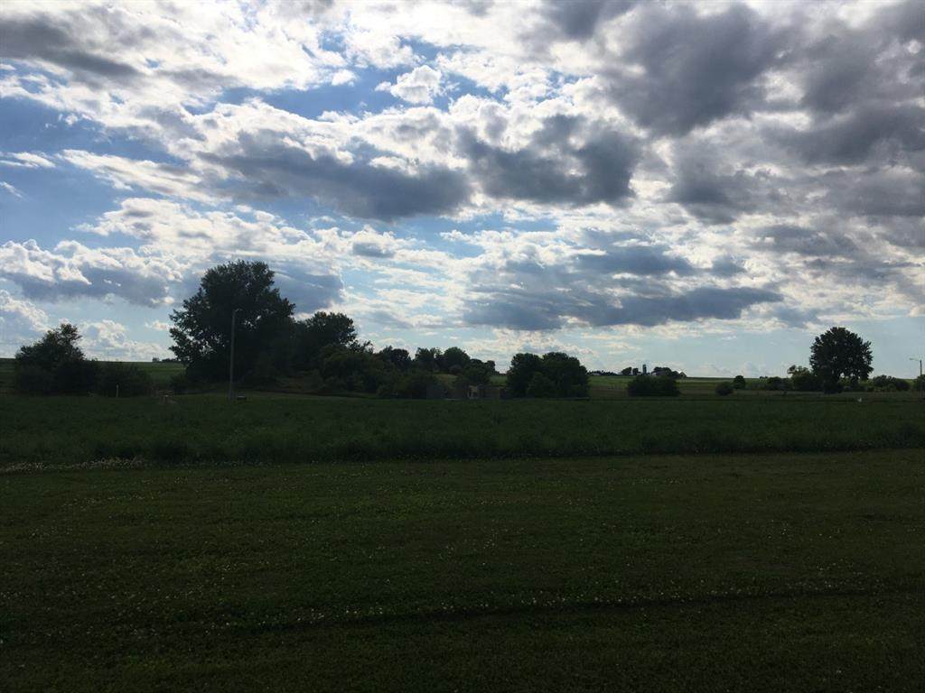 Lot 11 Franzenburg Addition - Photo 1