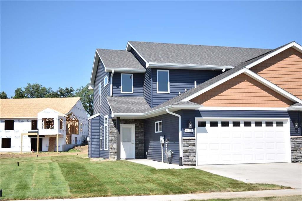 601 Dakota Avenue - Photo 1