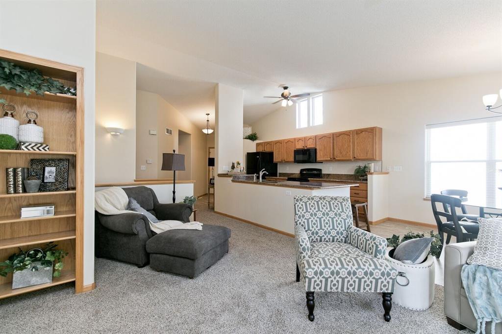 335 Antler Court - Photo 1