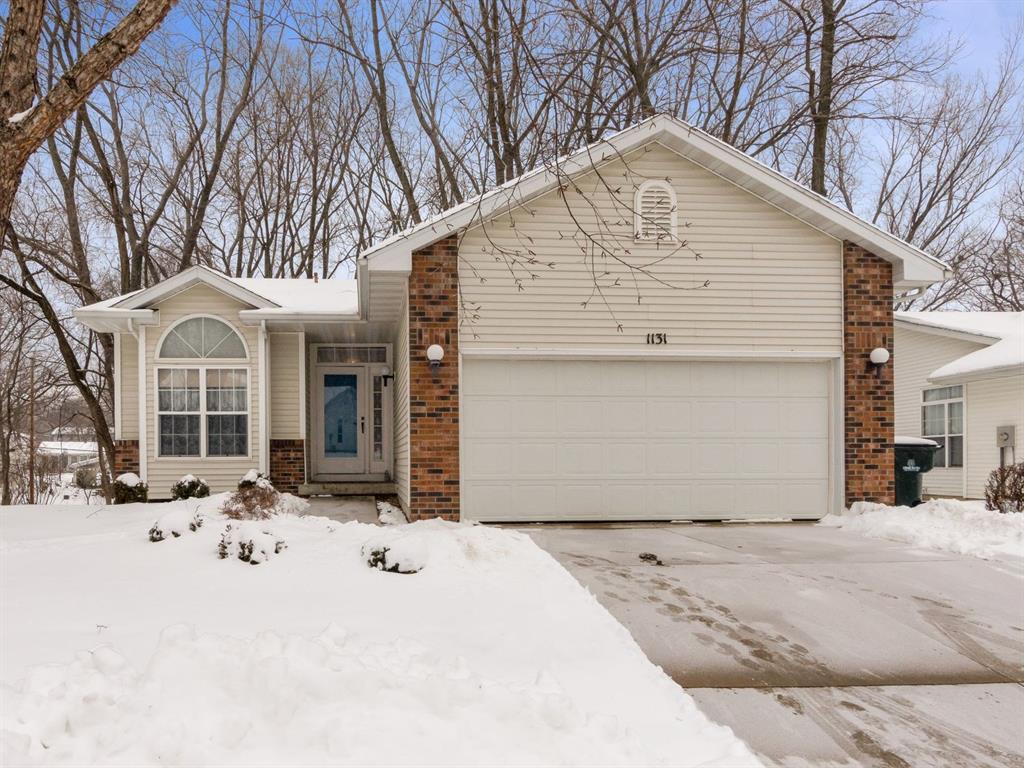 1131 Forest Glen Court - Photo 1