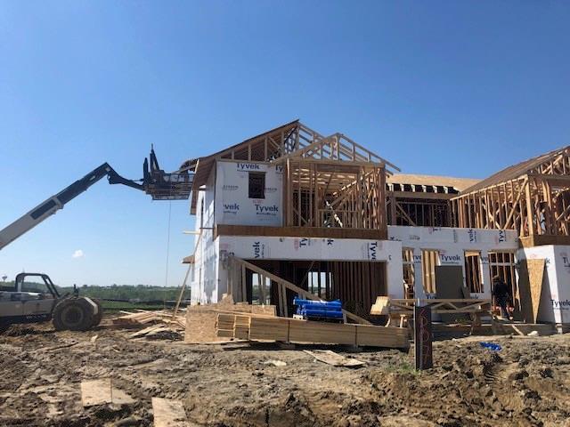 607 Rolling Hills Drive - Photo 1
