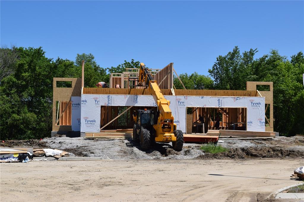 1204 Ella Avenue - Photo 1