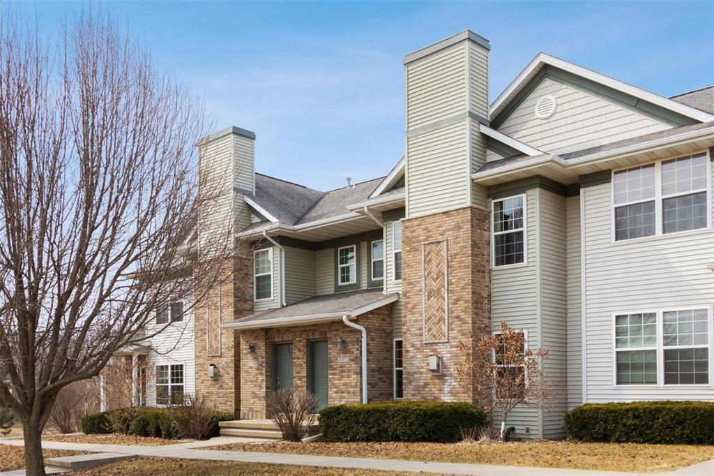 1372 Nicholas Lane - Photo 1