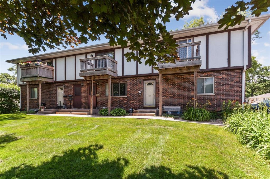 804 36th Street - Photo 1