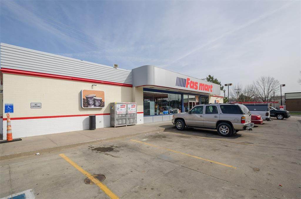 1430 1st Avenue - Photo 1