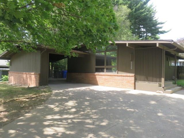 2232 42nd Street - Photo 1