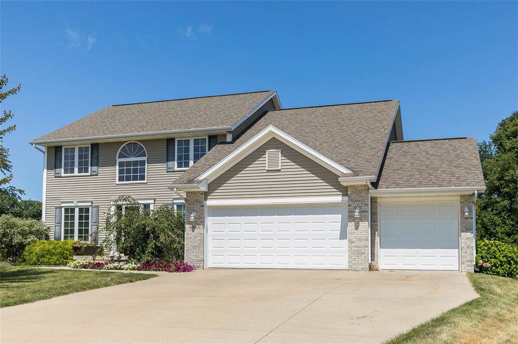 6905 Rolling Ridge Court - Photo 1
