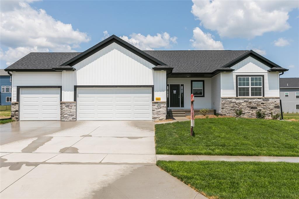 2803 Hawks Ridge Lane - Photo 1