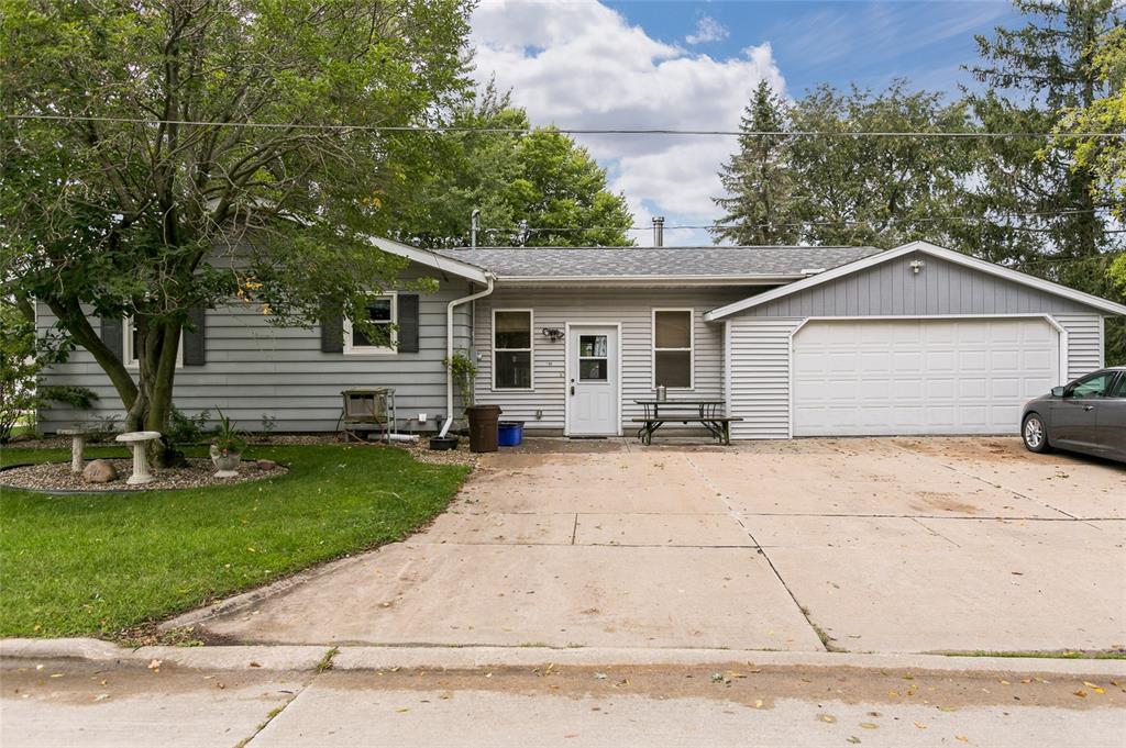 290 10th Avenue - Photo 1