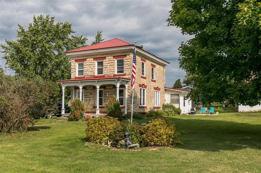 409 Iowa Street - Photo 1