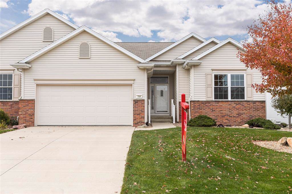 704 Stone Hedge Court - Photo 1