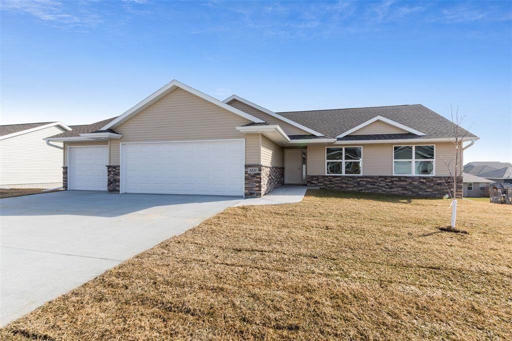 3221 Artesian Road - Photo 1 3221 Artesian Road - Photo 1
