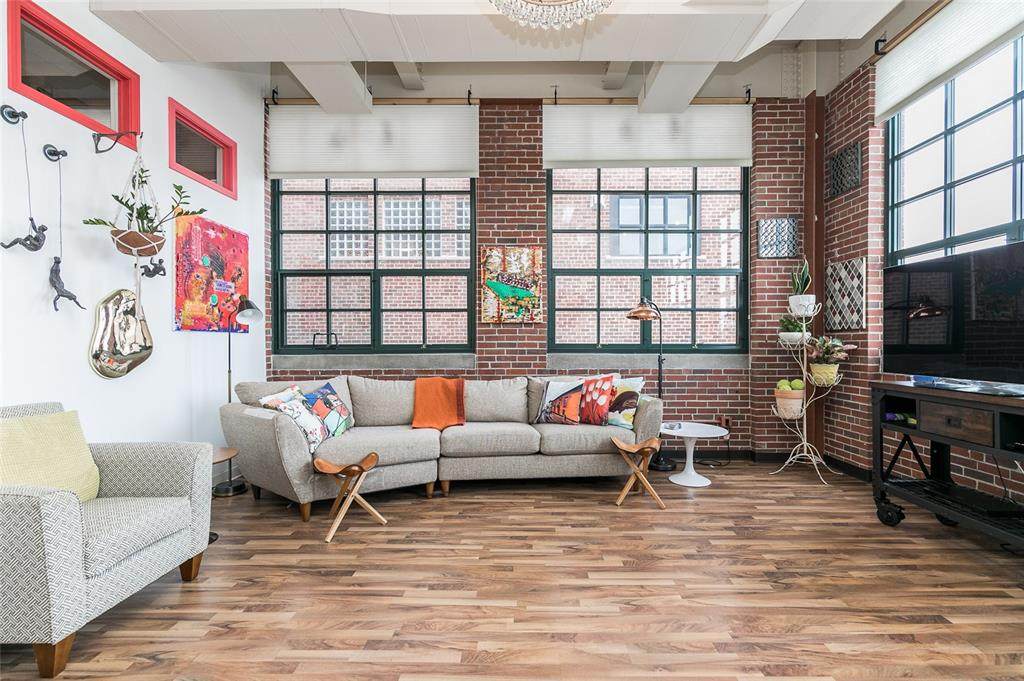 905 3rd Street - Photo 1