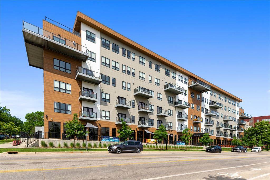 450 1st Street - Photo 1