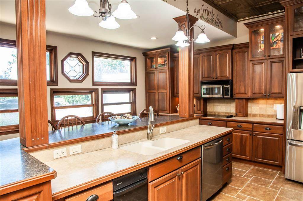 811 Cedar Street - Photo 1