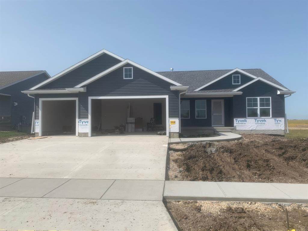 5938 Ridge Line Drive - Photo 1