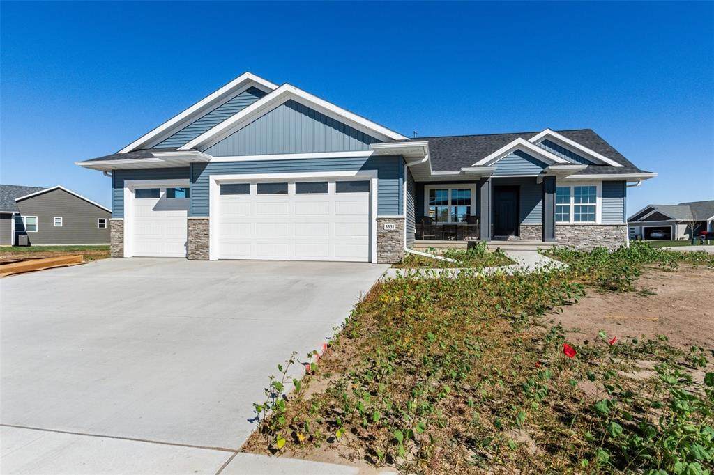 3331 Carriage Court - Photo 1