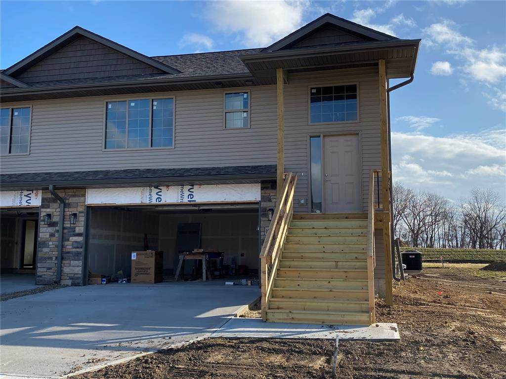 1000 Hillside Drive - Photo 1