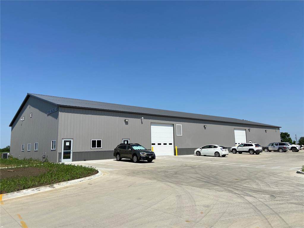 1220 Capital Drive - Photo 1