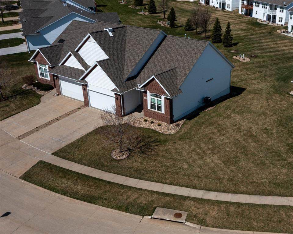 3142 Silver Oak Trail - Photo 1