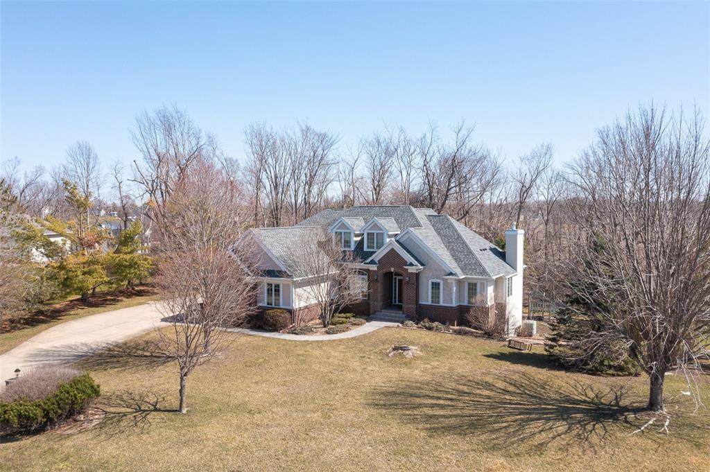 2498 Westwind Lane - Photo 1