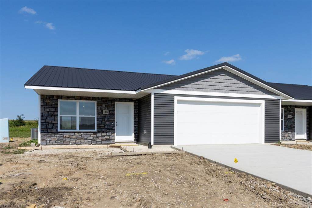 120 Towne Centre Dr - Photo 1