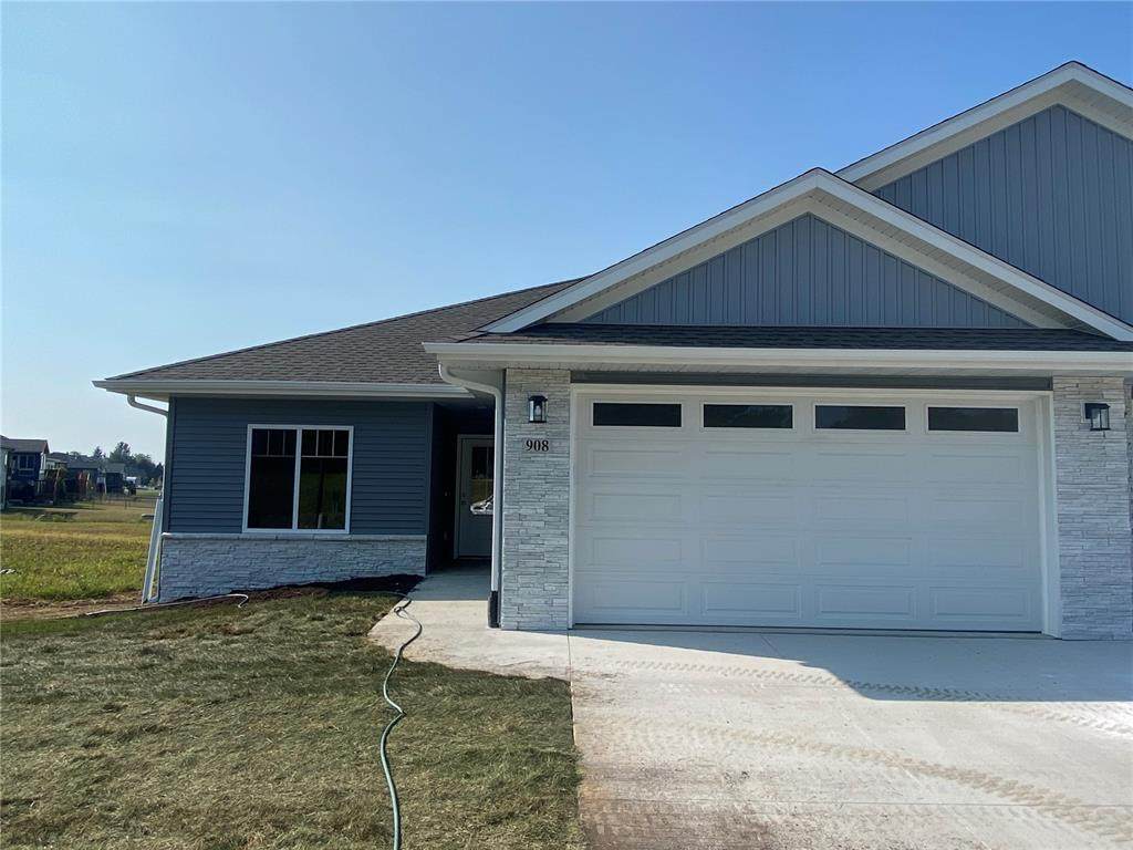 918 Prairie View Drive - Photo 1
