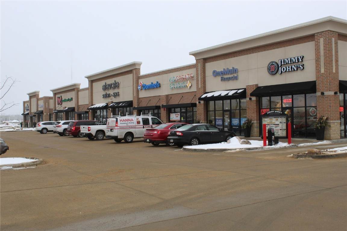 1121 Blairs Ferry Road - Photo 1