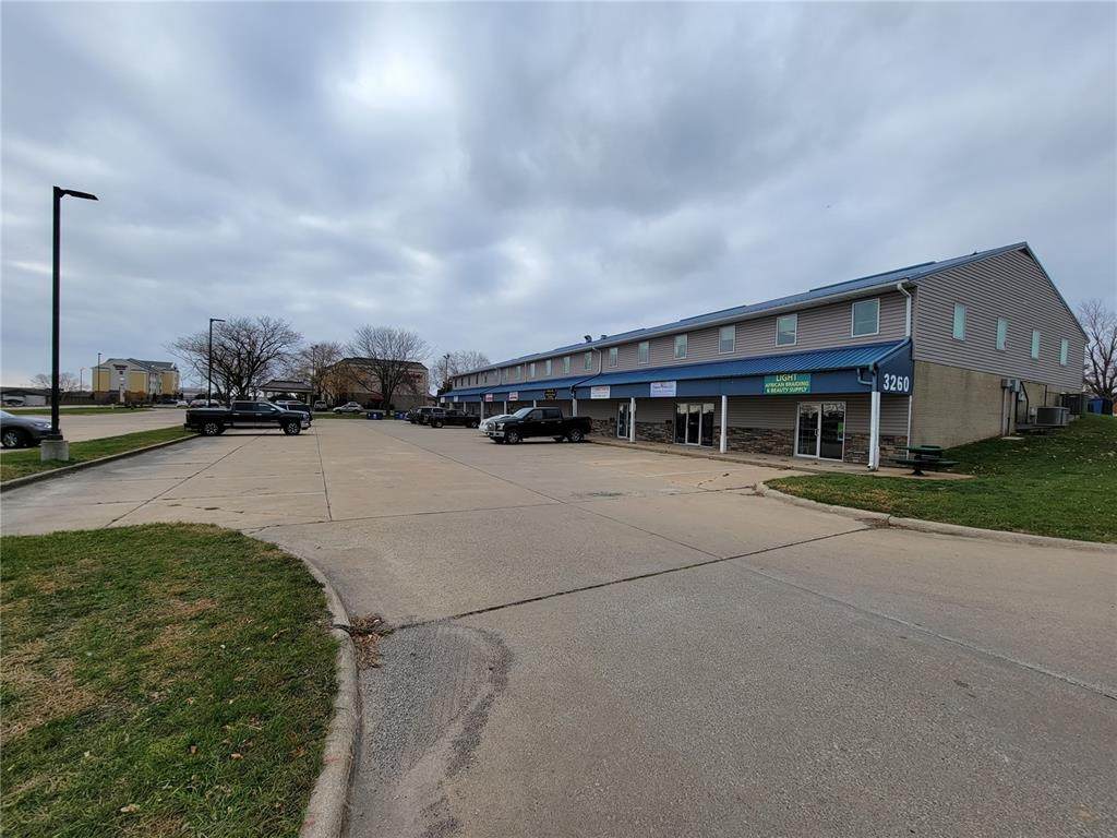 3260 Southgate Place Sw - Photo 1