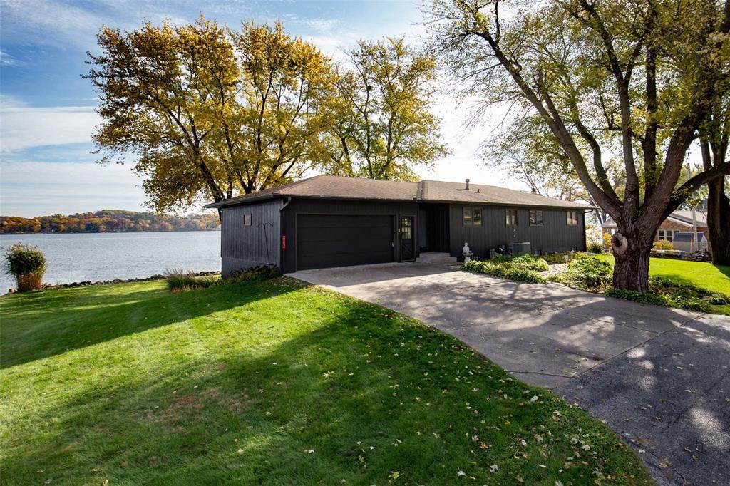 22651 Great River Road - Photo 1
