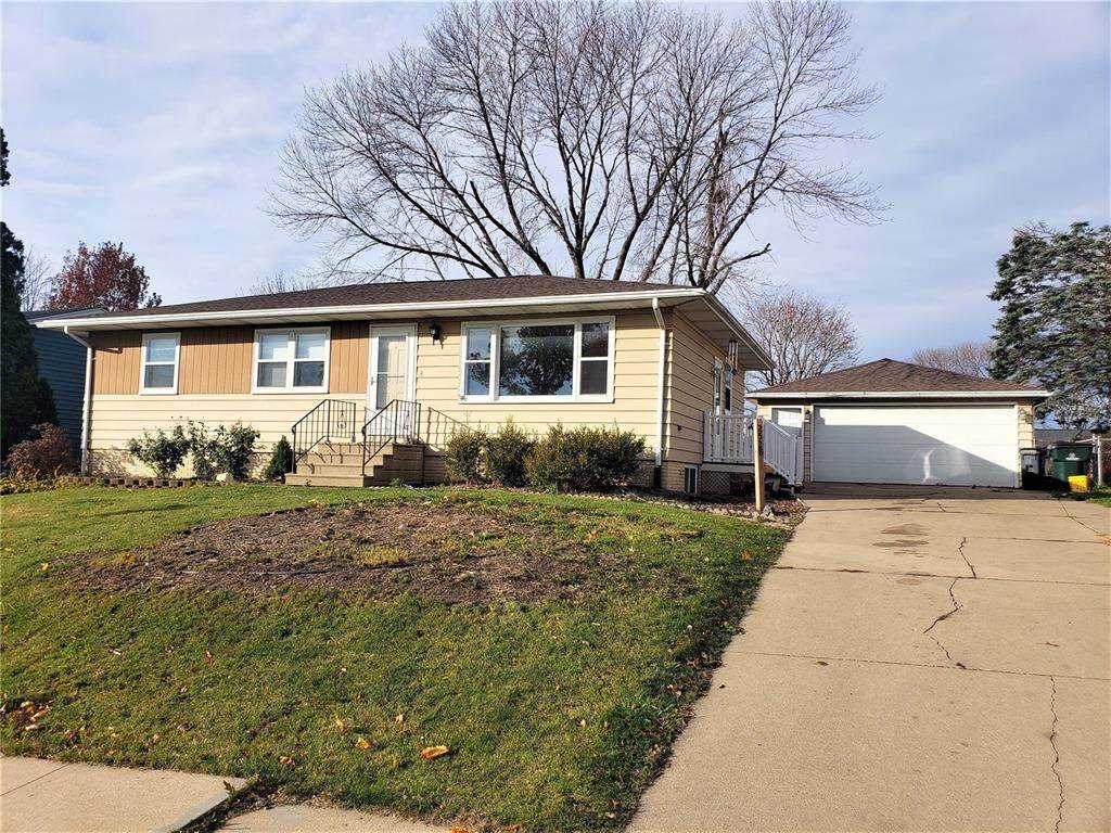 2528 29th Street - Photo 1